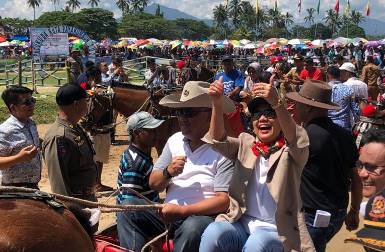 Ketum PP Pordasi Kunjungi Liga Pacuan Kuda Tertua di Indonesia