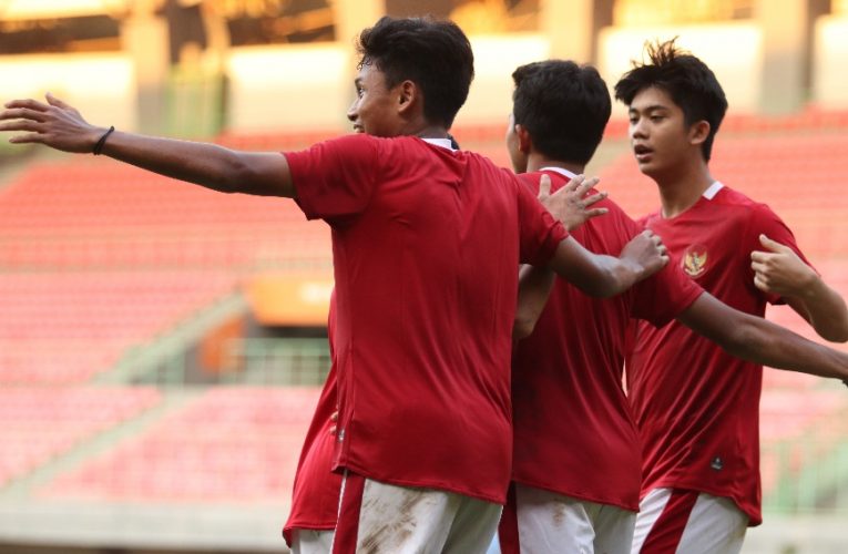 Timnas U-16 Menang Lawan SSB POR Uni Bandung 2-0 Dalam Laga Ujicoba