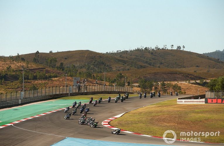 Pembalap MotoGP: Trek Sirkuit Algarve Sulit