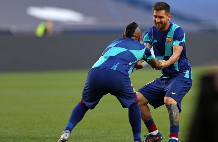 Arturo Vidal Ungkap Alasan Lionel Messi Ingin Pindah Dari Barcelona