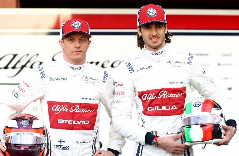Kimi Raikkonen dan Antonio Giovinazzi Tetap di Alfa Romeo Musim 2021