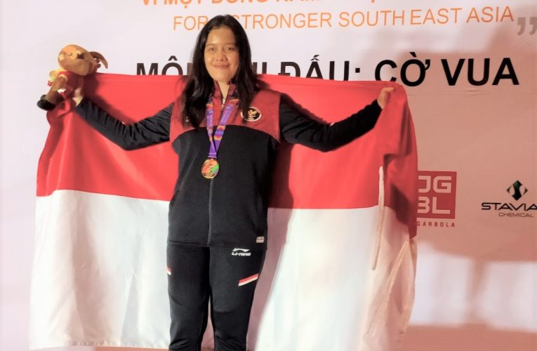 Tim Catur Indonesia Raih 1 Medali Emas dan 2 Perak Nomor Klasik pada SEA Games Vietnam