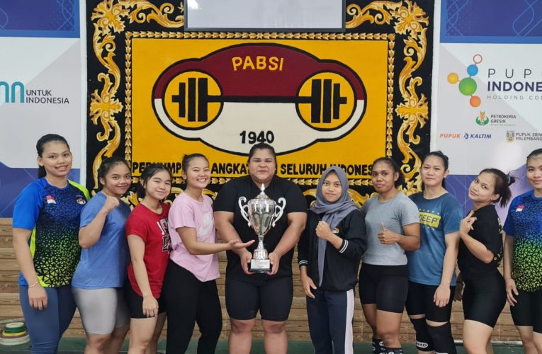 Tim Angkat Besi Putri Indonesia Raih Juara Umum Kejuaraan Asia 2022 di Bahrain