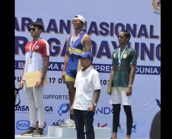 Jawa Barat Juara Umum Kejurnas Dayung 2022 di Cipule