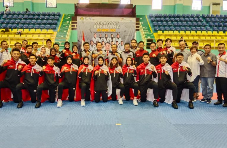 Ketua Umum PBTI Melepas Timnas Taekwondo  Yang Akan Berlaga di SEA Games Kamboja 2023