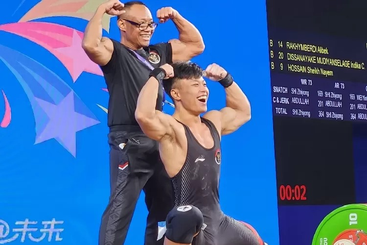 Rahmat Erwin Abdullah Raih Emas Asian Games Hangzhou dan Pecahkan Rekor Dunia