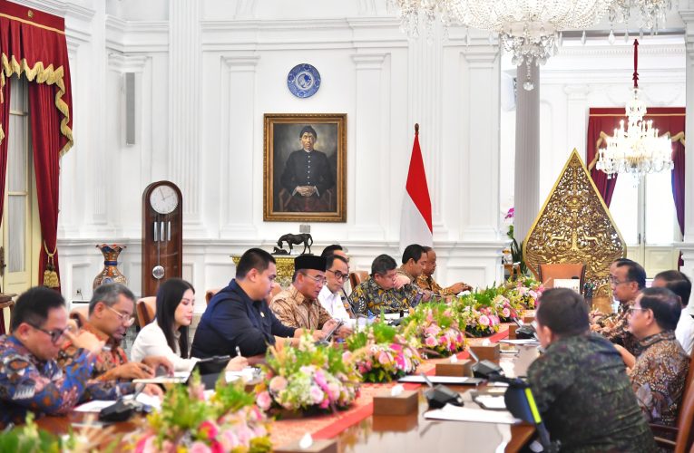 Ratas dengan Presiden Jokowi, Menpora Dito Pastikan PON XXI Aceh-Sumut Tepat Waktu dan Peparnas 2024 di Surakarta