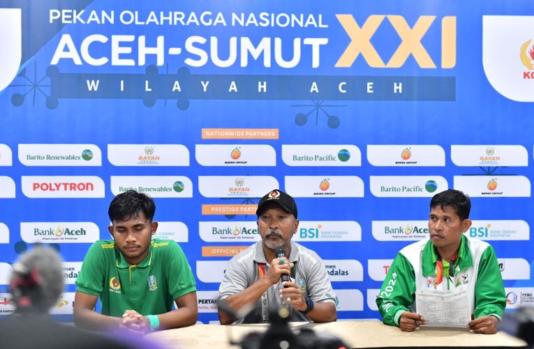 Tembus Final Sepak Bola PON XXI Aceh-Sumut 2024, Pelatih Tim Jatim Fakhri Husaini Puji Kinerja Wasit