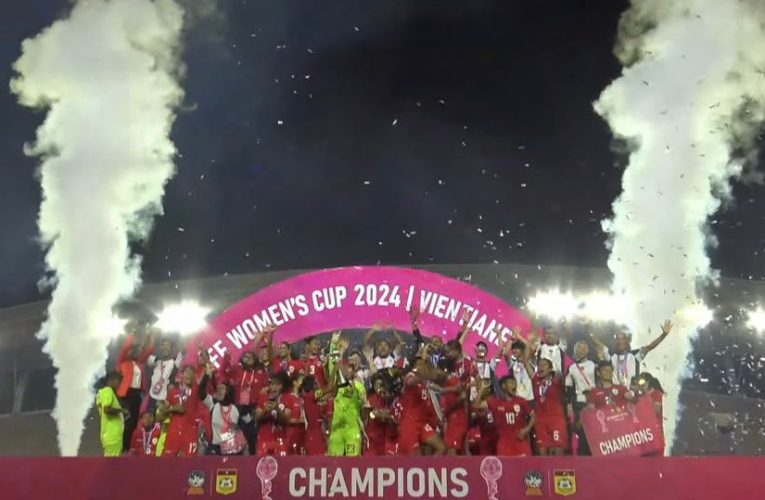 Timnas Sepak Bola Putri Indonesia Cetak Sejarah Juara Piala AFF 2024 di Laos