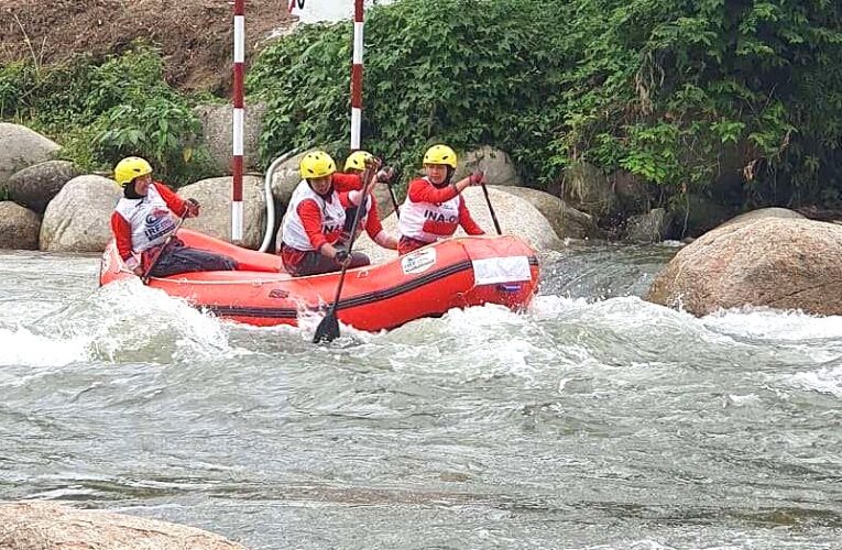 Emas Bersejarah! Tim Arung Jeram Indonesia Juara Dunia di Malaysia
