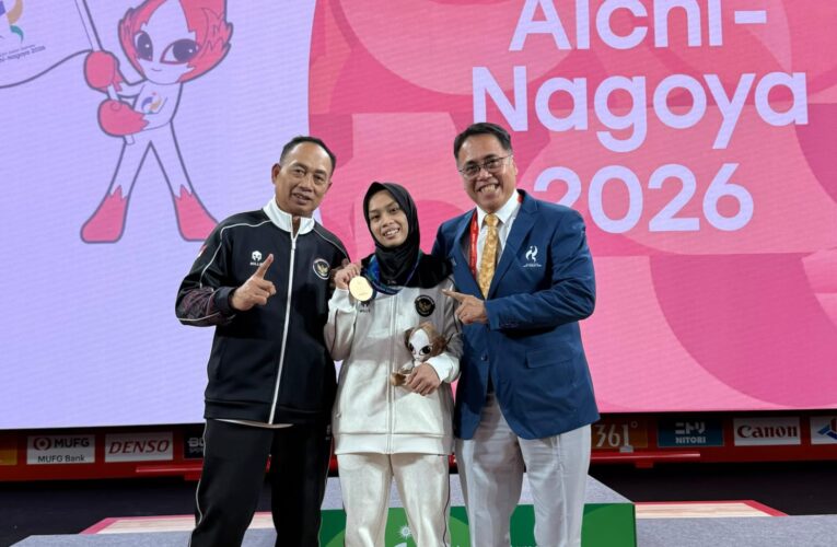 Luluk Diana Raih Perunggu, Angkat Besi Sumbang Medali Pertama untuk Indonesia